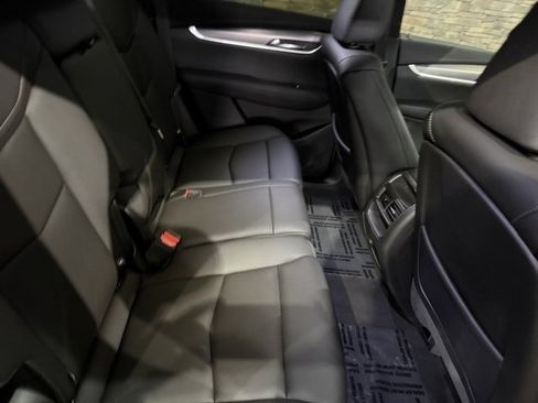 Used 2024 Cadillac XT5 Luxury w/ LPO, Floor Liner Package image 3