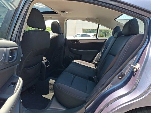 Used 2017 Subaru Legacy 2.5i Premium AWD/4WD image 10