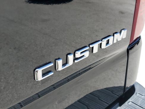 Used 2022 Chevrolet Silverado 1500 Custom RWD image 7