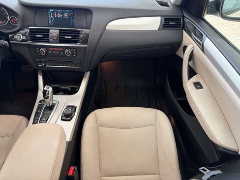 Used 2014 BMW X3 xDrive28i AWD/4WD image 25