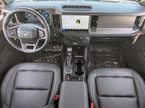 Certified 2025 Ford Bronco Badlands AWD/4WD image 18