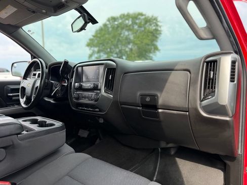 Used 2018 Chevrolet Silverado 1500 LT AWD/4WD image 14