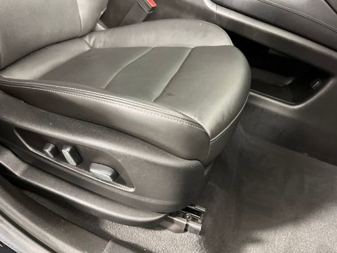 Used 2020 Cadillac XT6 Premium Luxury AWD/4WD image 9