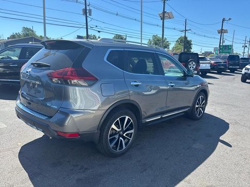 Used 2020 Nissan Rogue SL w/ Premium Package AWD/4WD image 7