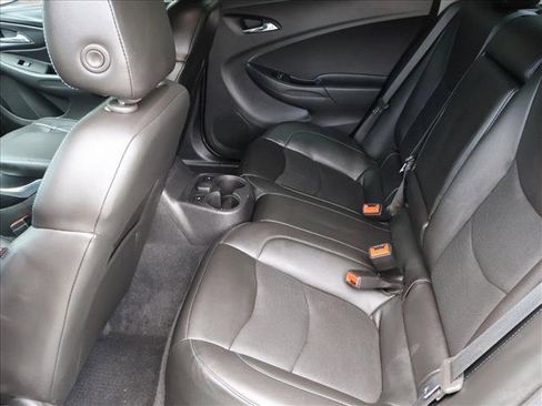 Used 2018 Chevrolet Volt Premier w/ Driver Confidence Package FWD image 24