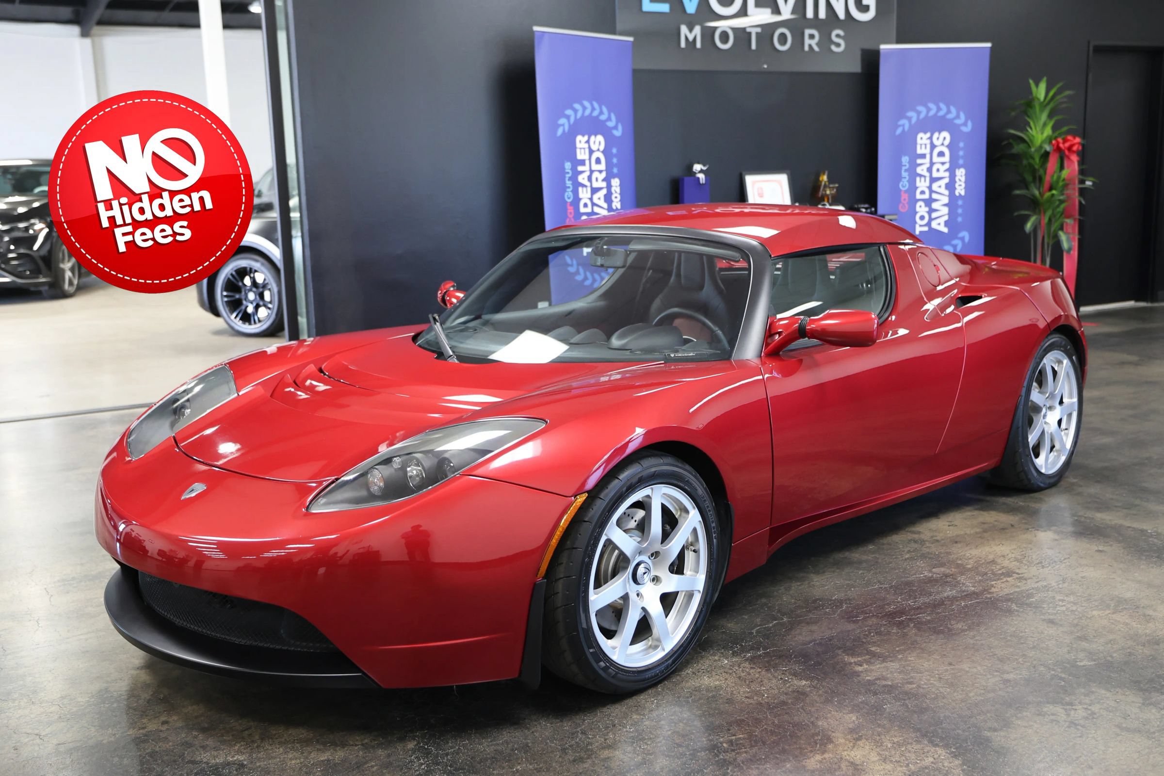 Used 2010 Tesla Roadster RWD image 1