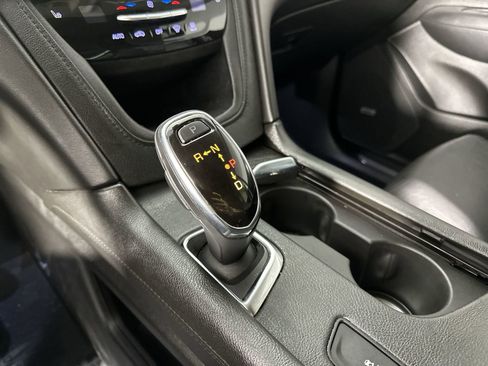 Used 2018 Cadillac XT5 Luxury w/ Driver Awareness Package FWD image 20