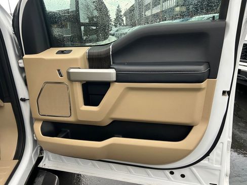 Used 2020 Ford F250 Lariat w/ Lariat Ultimate Package image 26