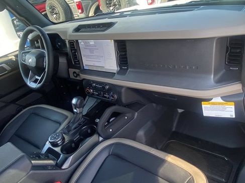 New 2026 Ford Bronco Big Bend AWD/4WD image 11