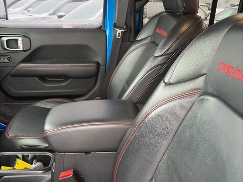 Used 2021 Jeep Wrangler Unlimited Rubicon w/ Cold Weather Group image 11