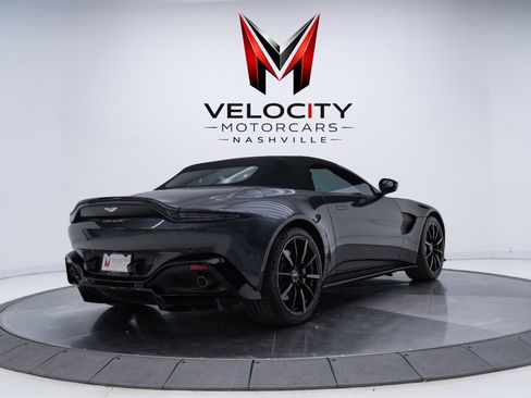 Used 2021 Aston Martin V8 Vantage Roadster RWD image 6