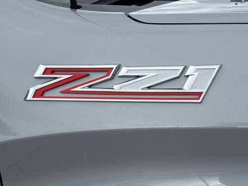 Used 2025 Chevrolet Silverado 1500 LTZ image 5