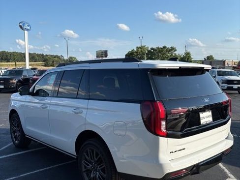 New 2025 Ford Expedition Platinum w/ Stealth Performance Package image 5