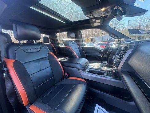 Used 2017 Ford F150 Raptor w/ Equipment Group 802A Luxury image 30