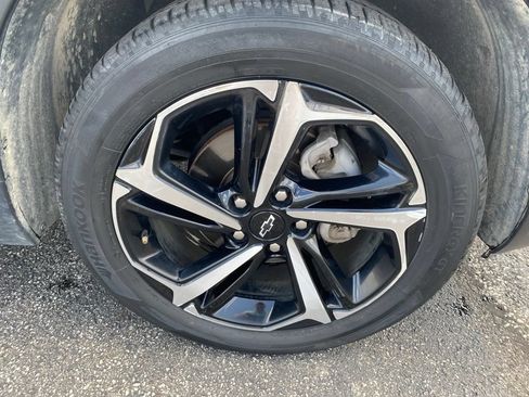 Used 2023 Chevrolet TrailBlazer RS w/ Sun and Liftgate Package FWD image 31