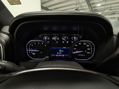 Used 2022 GMC Sierra 1500 AT4 AWD/4WD image 30