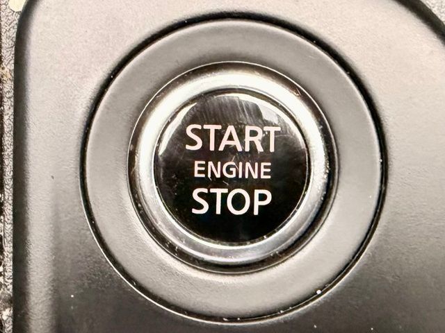 Used 2025 Nissan Sentra S FWD image 28