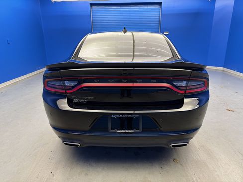 Used 2022 Dodge Charger SXT w/ Plus Group image 6