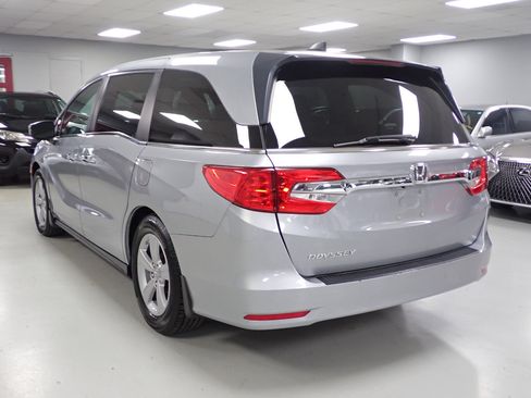 Used 2019 Honda Odyssey EX-L image 3