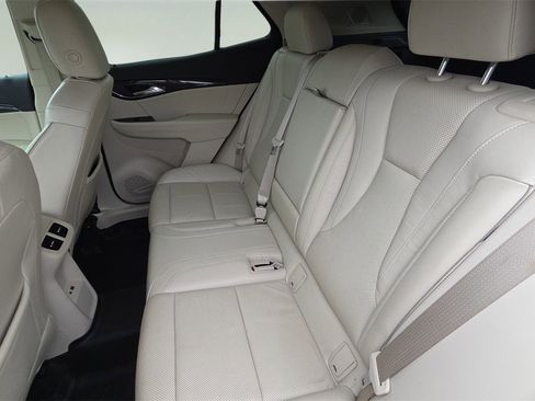 Used 2021 Buick Envision Essence image 32