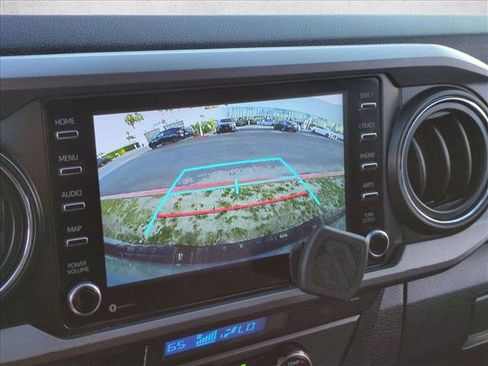 Used 2023 Toyota Tacoma TRD Sport AWD/4WD image 13