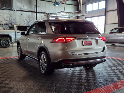 Used 2020 Mercedes-Benz GLE 450 4MATIC image 4