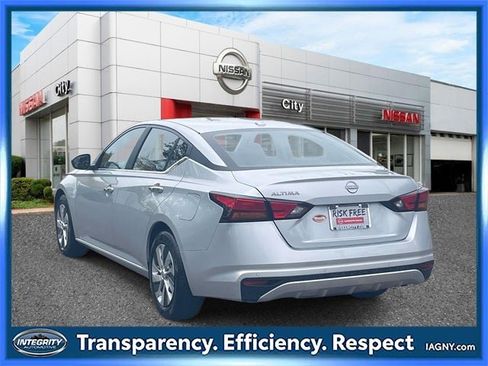 Certified 2025 Nissan Altima 2.5 S image 8
