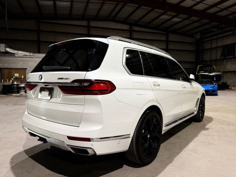 Used 2020 BMW X7 xDrive40i w/ Premium Package AWD/4WD image 5