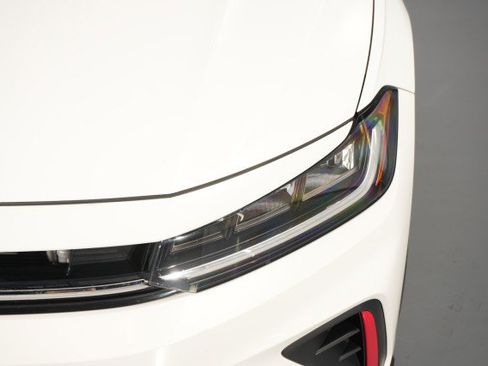Used 2025 Volkswagen Jetta GLI Autobahn FWD image 6