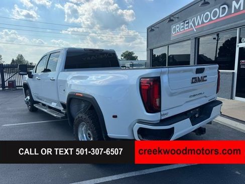 Used 2023 GMC Sierra 3500 Denali w/ Denali Ultimate Package AWD/4WD image 3