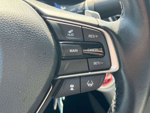 Certified 2019 Honda Accord Touring image 29