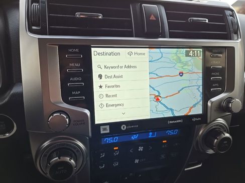 Used 2024 Toyota 4Runner Limited image 33