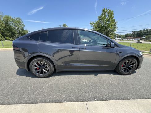 Used 2025 Tesla Model X Plaid AWD/4WD image 12