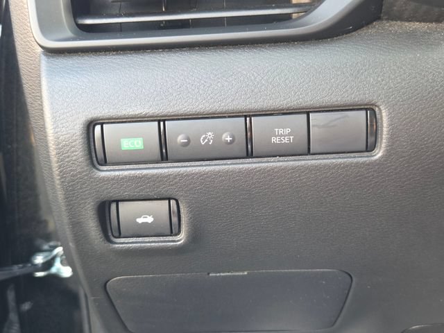 Used 2025 Nissan Sentra S FWD image 24