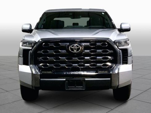Used 2023 Toyota Tundra Platinum w/ Advanced Package image 4