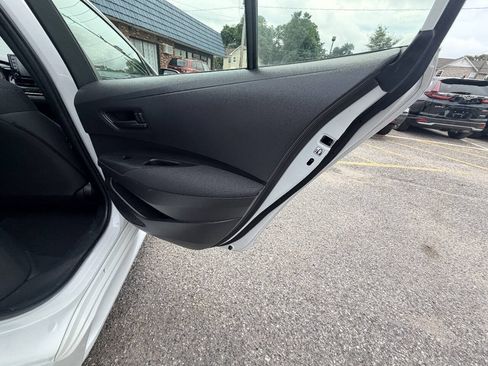 Used 2022 Toyota Corolla LE FWD image 56