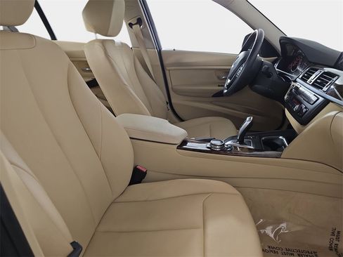 Used 2014 BMW 328i xDrive Sedan image 11