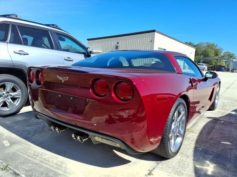 Used 2006 Chevrolet Corvette Base w/ Preferred Equipment Group image 6