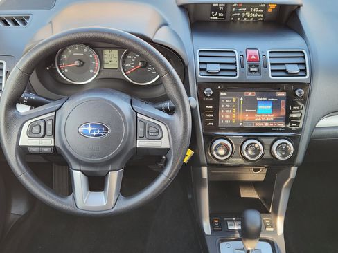 Used 2017 Subaru Forester 2.5i Premium w/ All-Weather Package image 27
