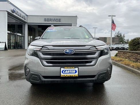 Certified 2025 Subaru Forester Premium image 3