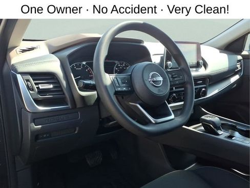 Used 2023 Nissan Rogue S AWD/4WD image 13