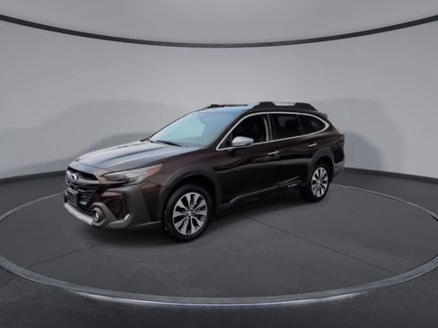 Certified 2023 Subaru Outback Touring XT image 4