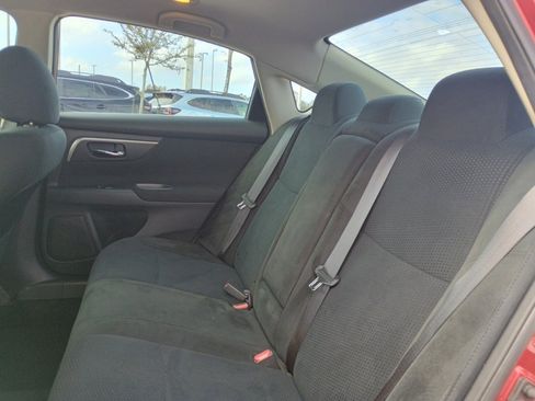 Used 2015 Nissan Altima 2.5 S w/ Power Driver Seat Package image 16