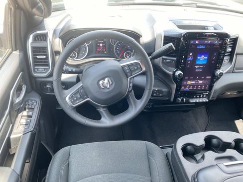 Used 2026 RAM 2500 Big Horn AWD/4WD image 21