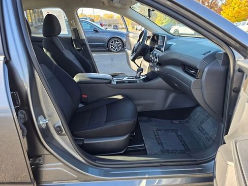 Used 2024 Nissan Sentra SV image 27