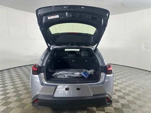 Used 2024 Lexus UX 250h AWD w/ Premium Package image 9