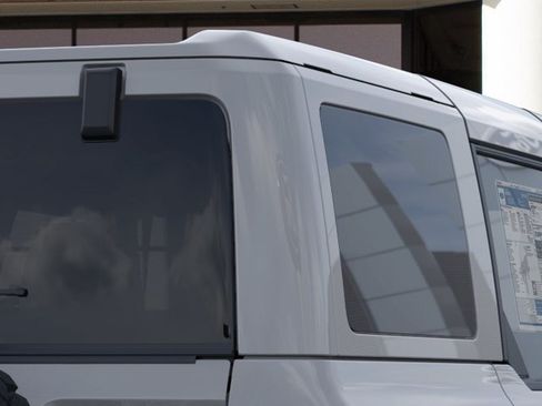 New 2026 Ford Bronco Badlands AWD/4WD image 25
