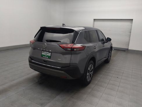 Used 2023 Nissan Rogue SV image 9