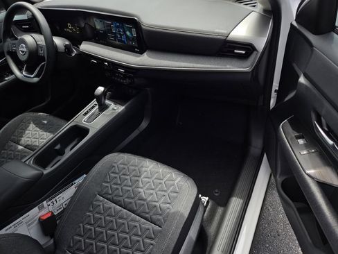 New 2026 Nissan Kicks SV FWD image 6