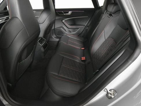 New 2026 Audi RS 7 Performance image 10